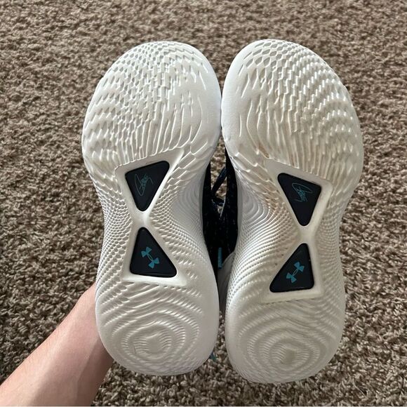 Under Armour Team Curry Flow 9 Basketball Shoes Navy/White Size Men's 7 W 8.5 - Picture 7 of 13